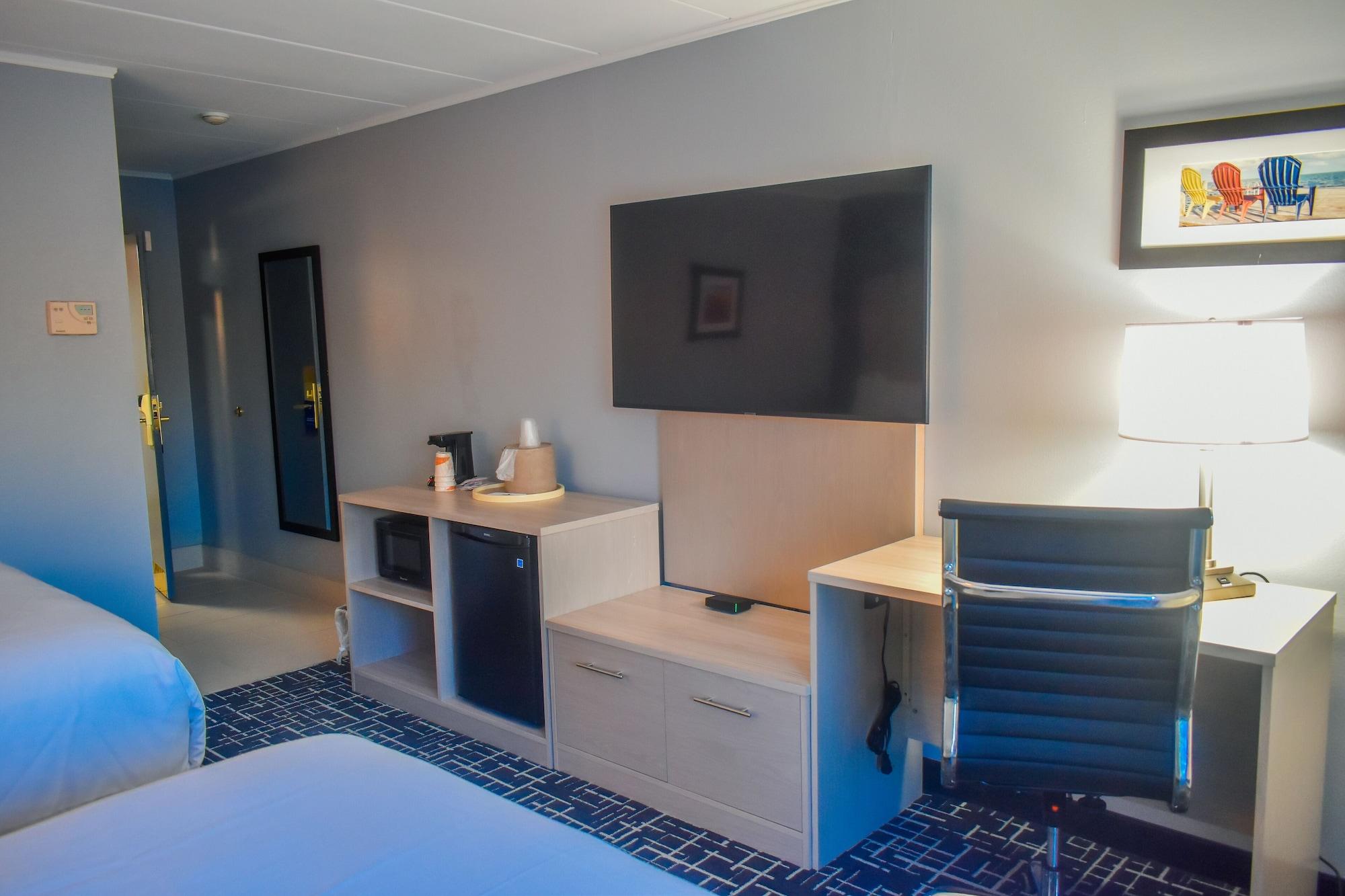 Comfort Inn Hyannis - Cape Cod エクステリア 写真